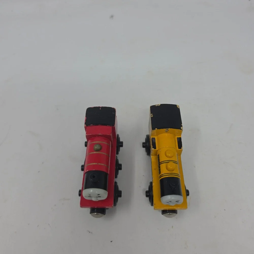 Thomas & Friends Wooden Railway James and Duncan Magnetic Engines lot. X